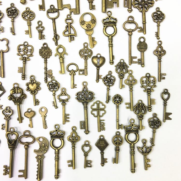 125 Mixed Bag Key Pendants