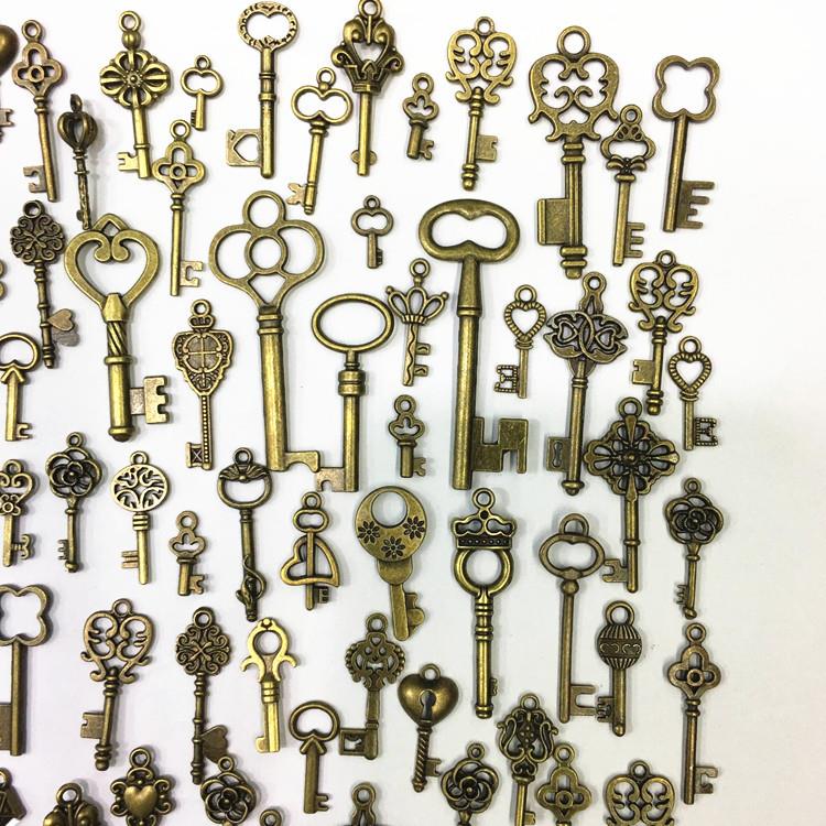 125 Mixed Bag Key Pendants