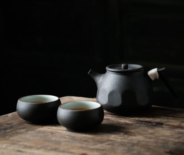 Black Ceramic Tea Set