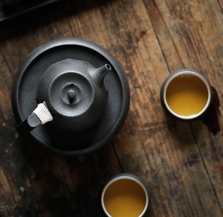 Black Ceramic Tea Set