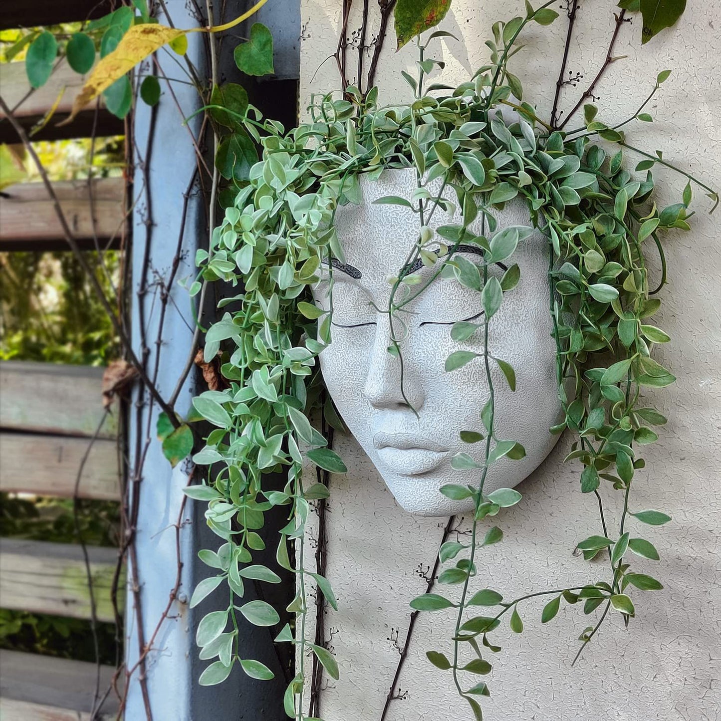 Mask Flowerpot